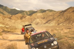 Mongol-Rally-Kyrgyzstan-Freddie-in-car-window