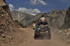 Mr16_pamir_top_car